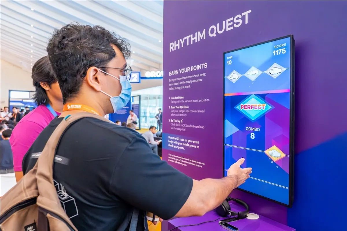 Cuplikan visual proyek Sangaku Interactive: Kodaly — Game Ritme Gestur Tangan